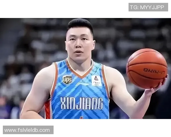 李根：从平凡到篮球明星的奋斗历程与荣耀时刻